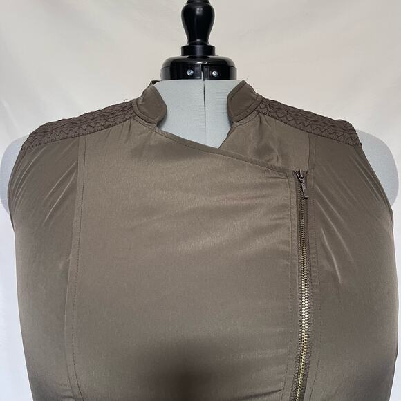 Sejour Moto Vest Sz 14W Olive Asym Zip Edgy Layering Minimalist Street Gremlin - Picture 3 of 15